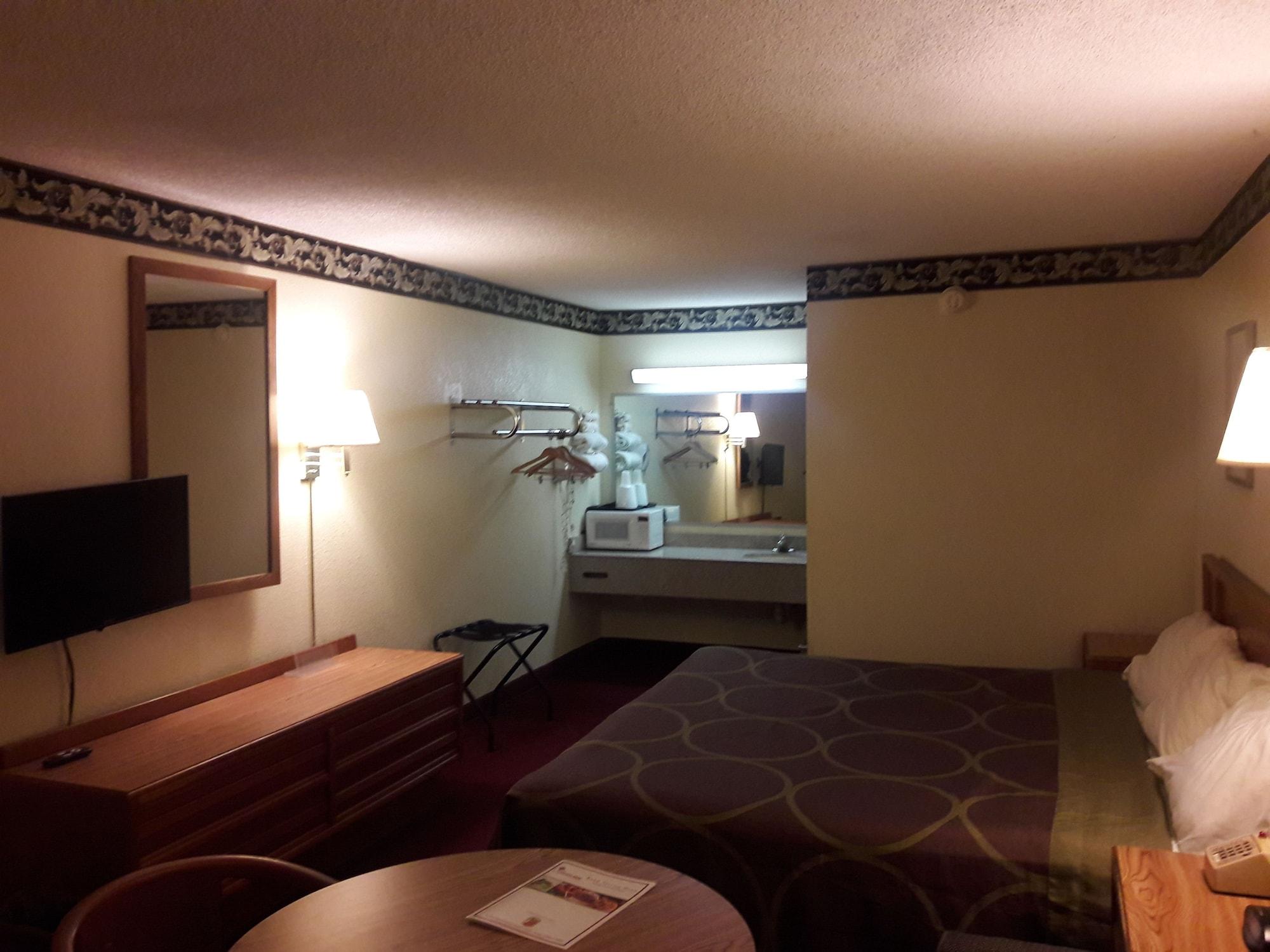 Norge Super Inn Williamsburg المظهر الخارجي الصورة