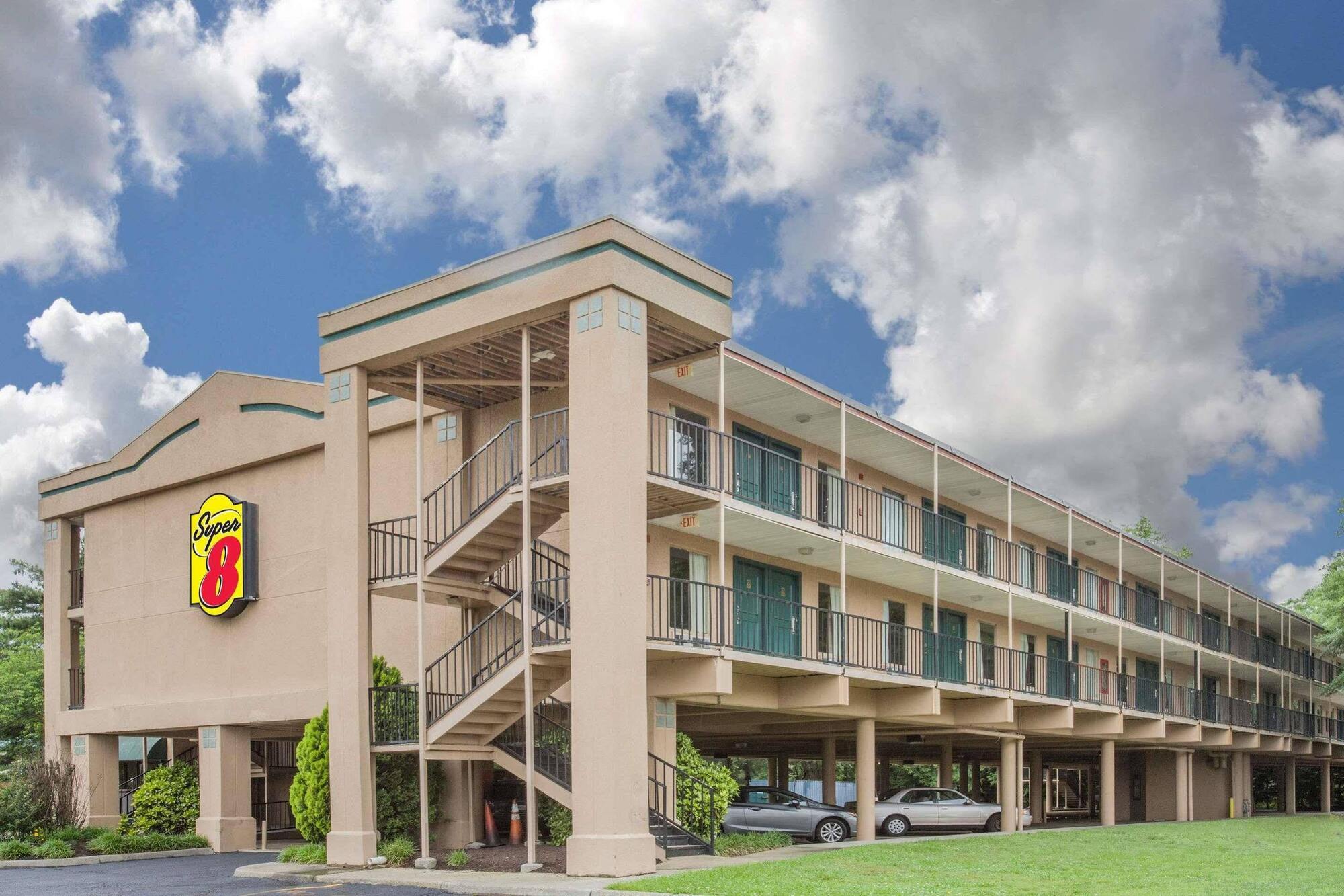 Norge Super Inn Williamsburg المظهر الخارجي الصورة